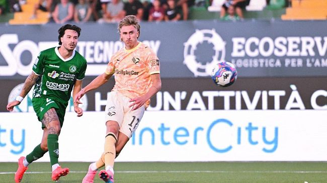 serie-b-palermo-ad-avellino-un-punto-che-pesa-e-permette-ai-rosanero-di-restare-in-vetta
