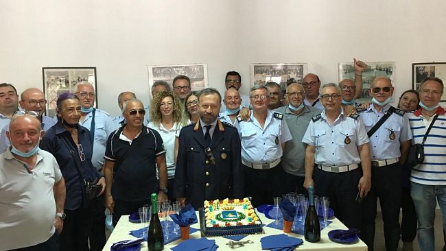 Marsala, il sindaco Grillo saluta e ringrazia il comandante della Polizia Municipale Vincenzo Menfi