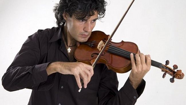 Mauro Carpi apre la seconda edizione di “Sicilia Parra”, alle Cave di Cusa