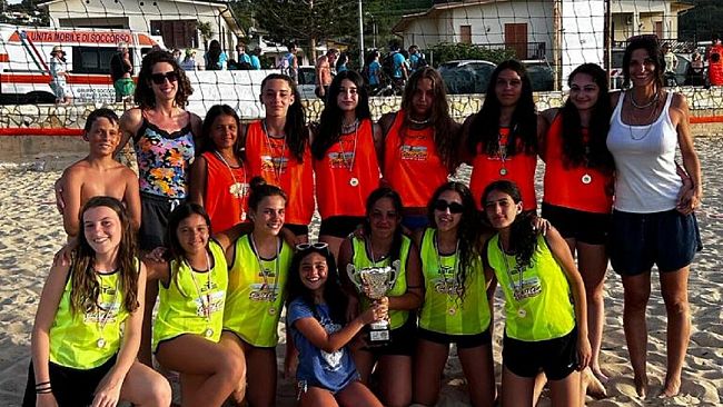 L'Asd Non Solo Vela conquista la Coast Cup di sand volley