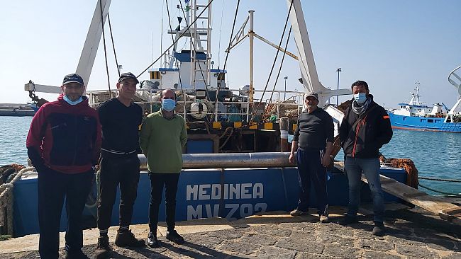 VIDEO- Dopo il sequestro a Bengasi, il motopesca Medinea torna sui banchi di pesca. Le interviste