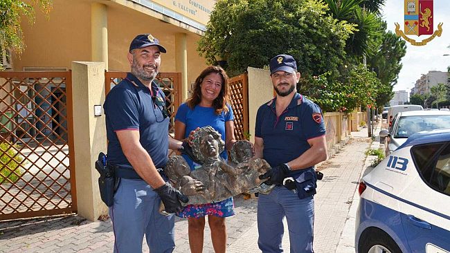 Trapani, rinvenuto dalla Polizia di Stato il busto bronzeo raffigurante i gemellini Asta