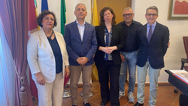 Comune di Mazara, si insedia il nuovo dirigente Irene Licari: l'incarico durerà due anni