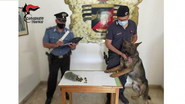 Petrosino: droga tra le reti da pesca. Denunciato 29enne marsalese