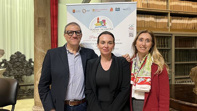 Trapanincontra. Emozioni autentiche al centro del dialogo con Maura Gancitano 