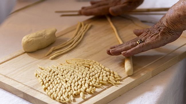 tutto-pronto-a-salemi-per-la-xxii-edizione-della-sagra-della-busiata