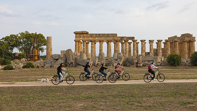 Parco Archeologico di Selinunte, visite guidate ed esperienze in bici nel weekend di Pasqua e per il lungo ponte