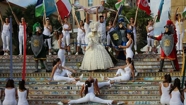 Blue Sea Land, grande successo per lo spettacolo di danza e musicale. Moltissimi visitatori dell’Expo