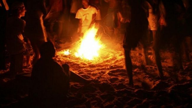 Balestrate, niente falò e tende in spiaggia a Ferragosto