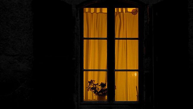 Ultime della sera: “La luce…sempre accesa !”