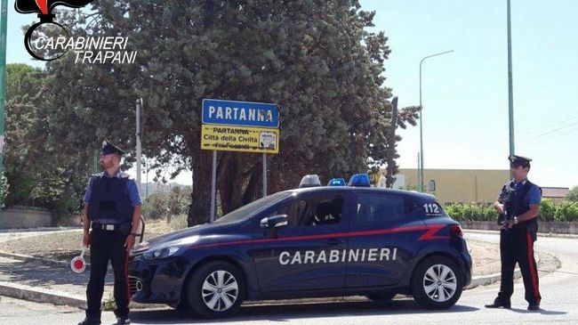 Partanna: sorpresi a consumare all'interno del bar: sanzionati dai carabinieri