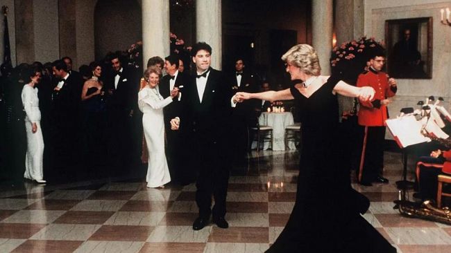 Ultime della sera: “Invito e Risposta”