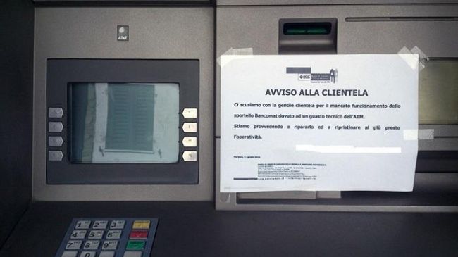 Mazara, non funzionanti servizi di prelievo bancomat del centro storico