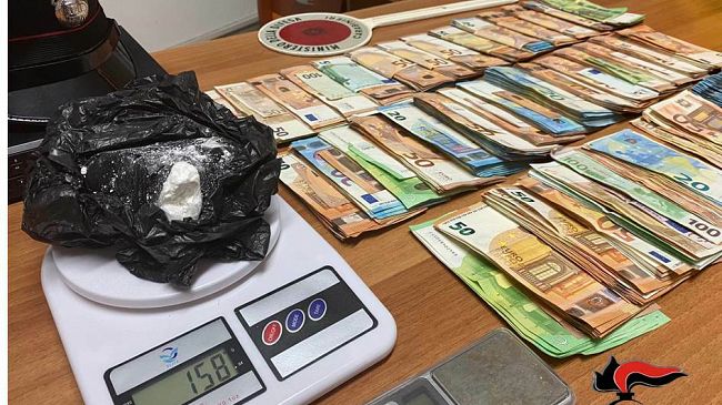 Marsala, droga e contanti per oltre 38 mila euro: 50enne arrestato dai Carabinieri