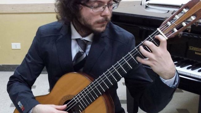Sulle ali dell’armonia. Concerto per chitarra con Alberto Arceri – Mercoledì 27 dicembre 2017
