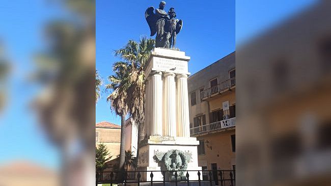 Alcamo, dal 29 marzo il monumento ai caduti verrà illuminato di blu per l'iniziativa 
