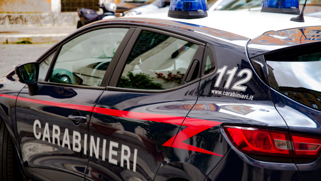 Sorpreso a rubare materiale ferroso. Denunciato dai Carabinieri