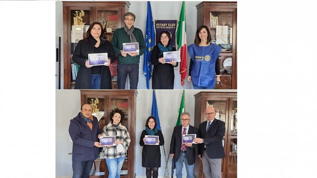 Rotary Club di Salemi e Castelvetrano donano tre tablet a due Istituti