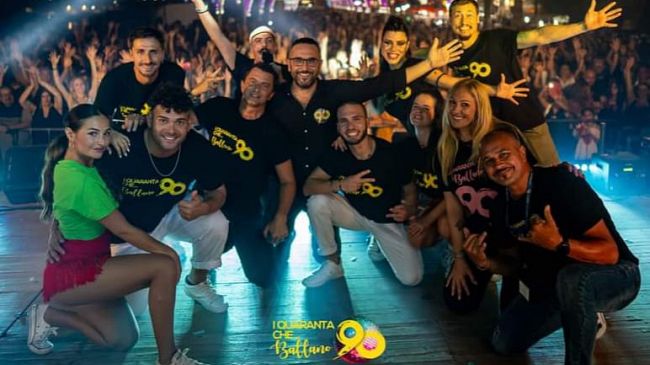 Capodanno a Erice: Piazza della Loggia trasformata in festa con 