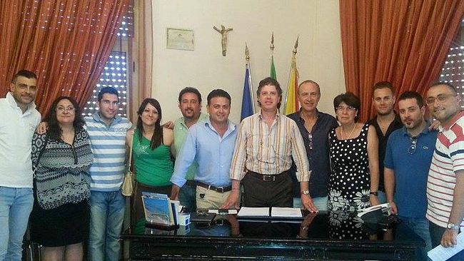 Campobello, Il sindaco Castiglione ha ricevuto in Comune una rappresentanza del circolo Fratelli d’Italia-AN