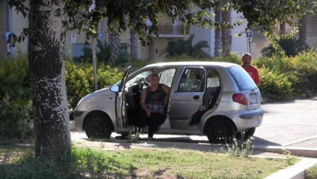 Marsala, coniugi Marchese che vivono in macchina: l’aiuto della Diocesi di Mazara del Vallo