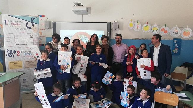 Lo staff di Sarduzza Fest ha portato a Castelvetrano il progetto Nemo, per valorizzare il prodotto ittico locale