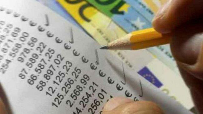 Lotteria degli scontrini al via, si possono vincere fino a 5 milioni. Ecco come funziona