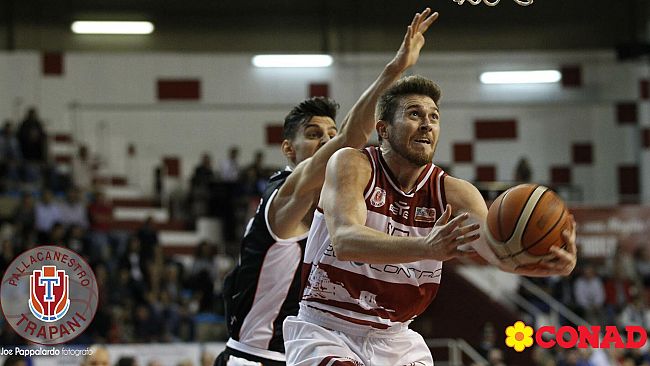 Cuore e grinta. La pallacanestro Trapani batte Tortona. Coach Parente: ” Felice della prestazione difensiva”