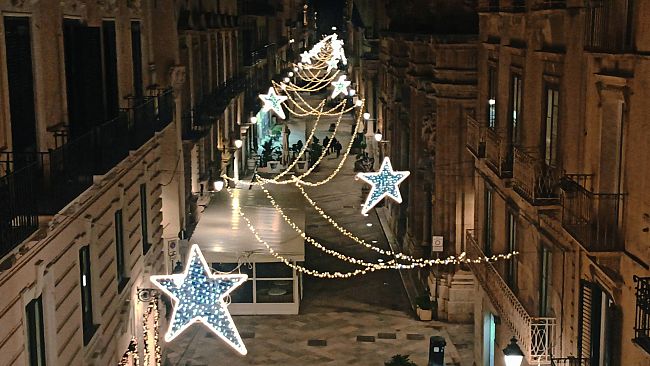 Trapani, schiamazzi in un locale del Centro Storico: titolare denunciata