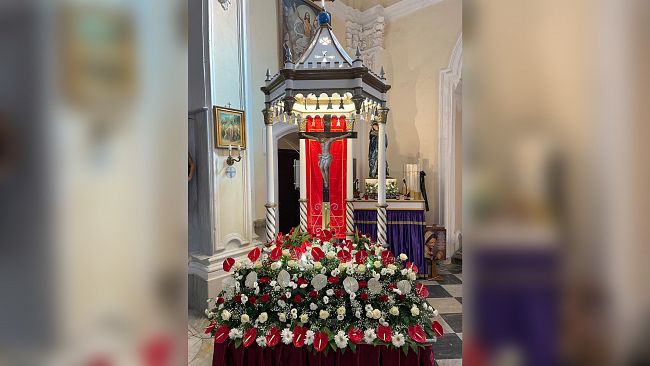 ​Favignana in festa: l'isola celebra il Santissimo Crocifisso tra tradizione e devozione