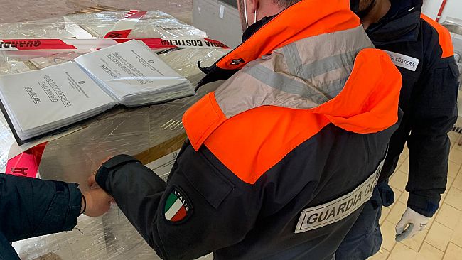 Mazara, la Guardia Costiera sequestra prodotto ittico non conforme