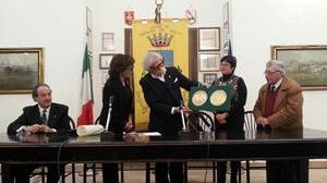 Consegnata la benemerenza civica “Alfiere di Mazara del Vallo” alla memoria del notaio Francesco Tumbiolo