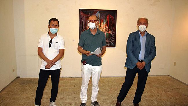 Marsala, grande successo per la mostra “Il gatto e la volpe” di Alessandro Licciardello