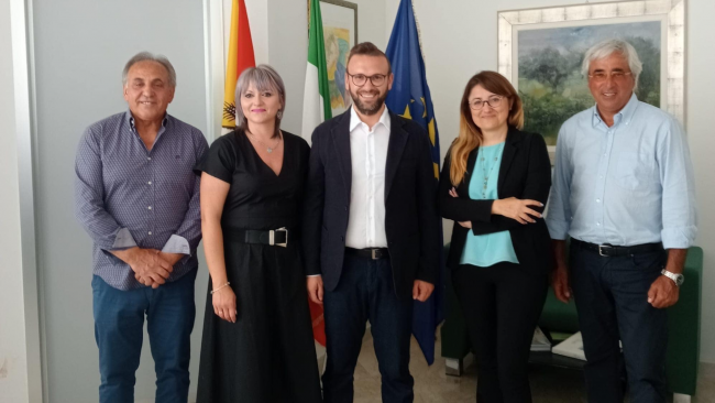 Santa Ninfa, al via alle manifestazioni natalizie e gita degli anziani 