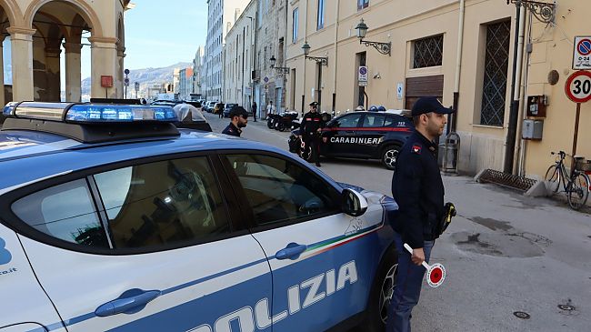 Trapani, non rispetta i domiciliari: arrestato 18enne 