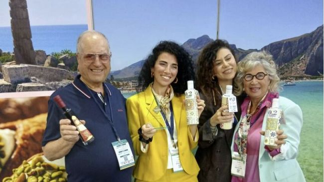 Il petrosileno Vito Laudicina trionfa a Vienna con il successo del suo Rosaria 41