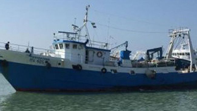 Peschereccio di Mazara fermato in acque internazionali davanti la Libia