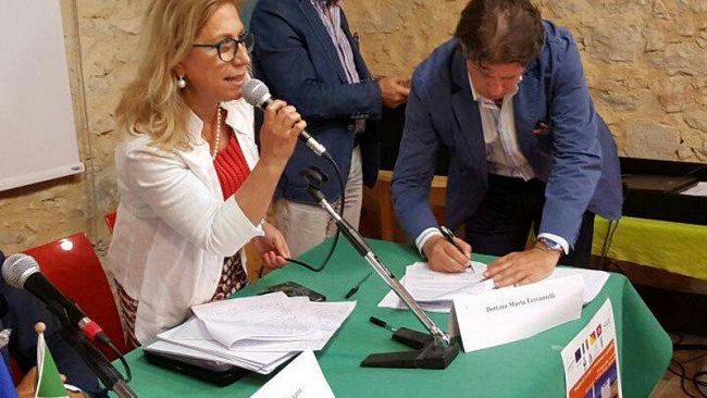 Il sindaco Castiglione sigla Accordo Quardo per le energie rinnovabili