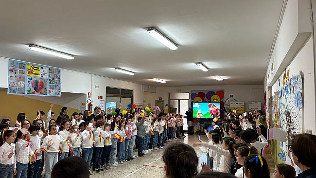Mazara, Erasmus: gli alunni dell'I.C. Pirandello-Bonsignore accolgono 8 studenti e 2 docenti spagnoli