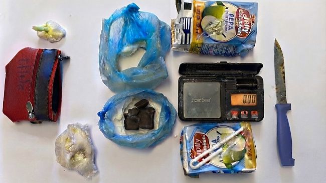 Droga nascosta nei succhi di frutta: la Polizia di Mazara del Vallo arresta due giovani