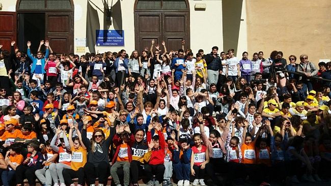L'i.c.Radice-Pappalardo partecipa alla “corsa contro la fame”sport e solidarietà