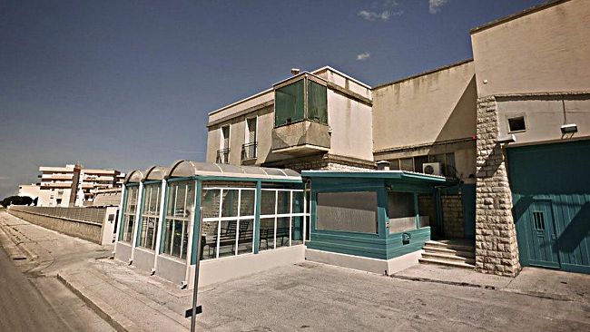 Detenuto aggredisce psicologa al carcere “Cerulli”, feriti due poliziotti