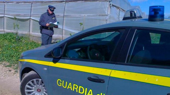 Operazione contro il caporalato nell’ex Provincia di Trapani. Smantellata organizzazione criminale: sfruttava e vessava braccianti rumeni
