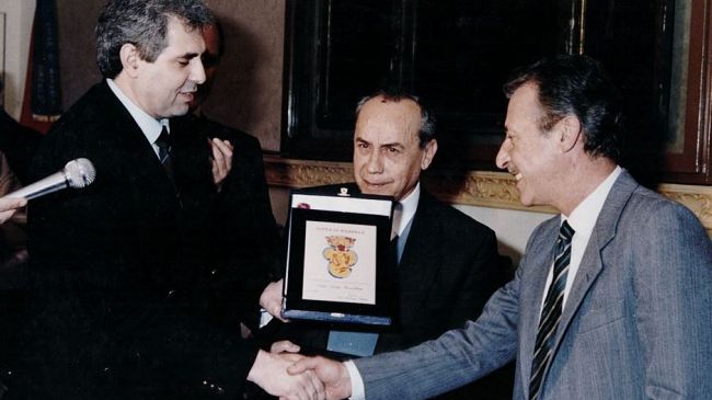 enzo-genna-17-anni-senza-il-sindaco-mediatore-lomaggio-a-un-professionista-della-politica-marsalese