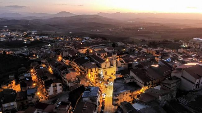 Camporeale, approvato il progetto per adeguare il campo comunale ai requisiti richiesti dalla Lnd