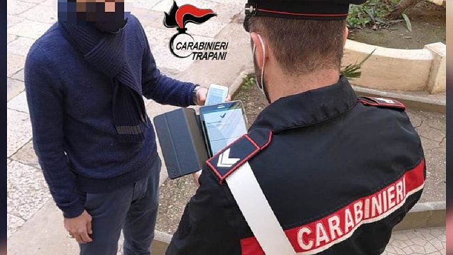 Titolare di attività senza green pass. Sanzionato e locale chiuso