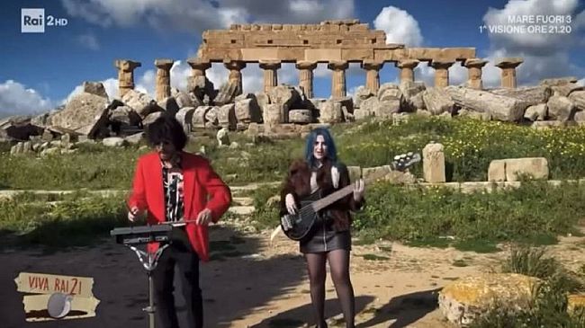 Il Parco Archeologico di Selinunte nella nuova sigla di Viva Radio 2 di Fiorello