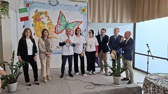 il-rotary-trapani-erice-ha-concluso-il-progetto-cresco-dedicato-alle-relazioni-familiari