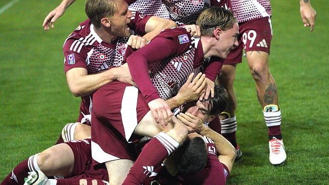 fc-trapani-1905-stensrud-regala-i-3-punti-al-trapani