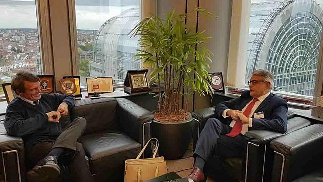 Quell’incontro a Bruxelles fra David Sassoli e Giovanni Tumbiolo